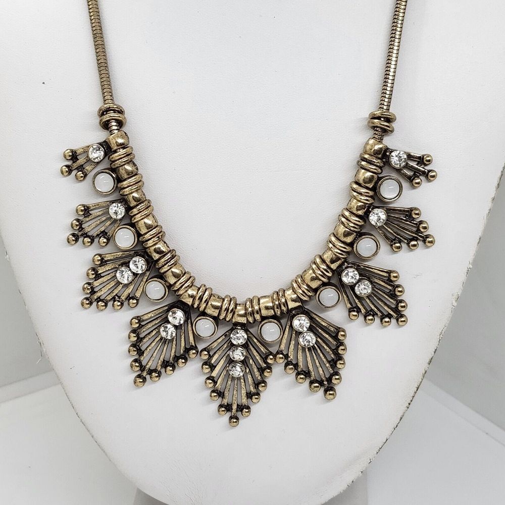 Nwt Bay To Baubles Antiqued Gold Tone Statement Necklace‎